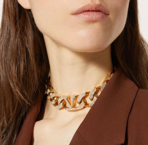 عقد ڤالنتينو