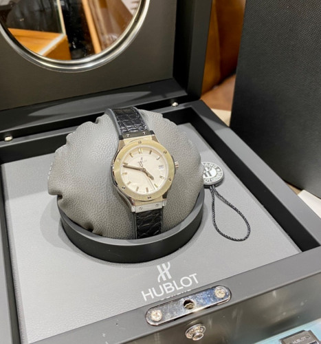 ساعة Hublot