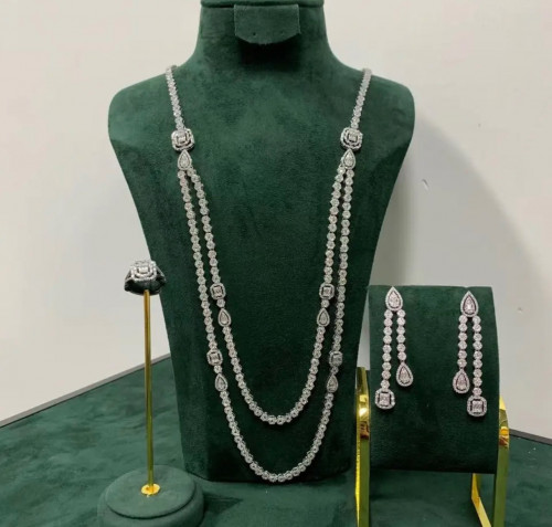 طقم الماس صناعي
