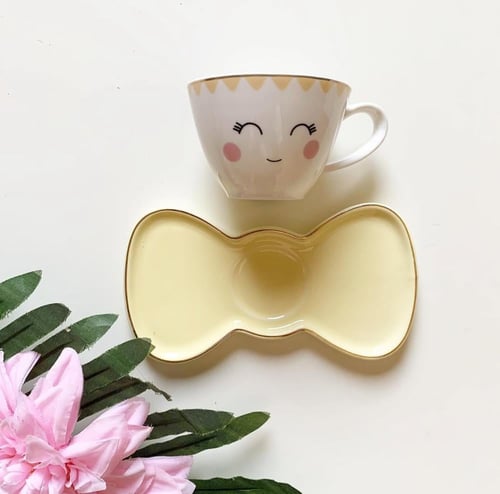 كوب لطيف اصفر