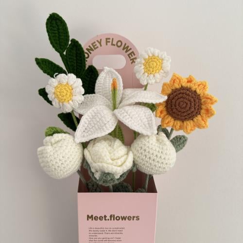 سله الازهار البيضاء