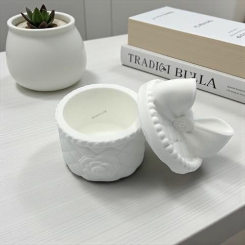 مجموعة (12) من علب سيراميك انيقة لتوزيعات فخمة ومم...