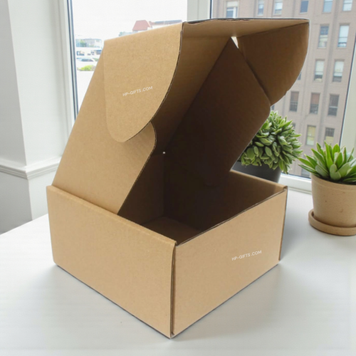 مجموعة (12) من علب كرتون للشحن والتغليف مصممة بشكل...