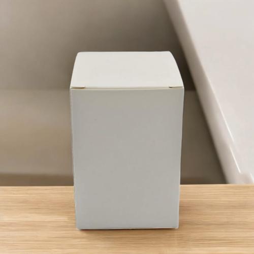 مجموعة 12 من علب ورقية بلون أبيض مقاس 12*8 سم