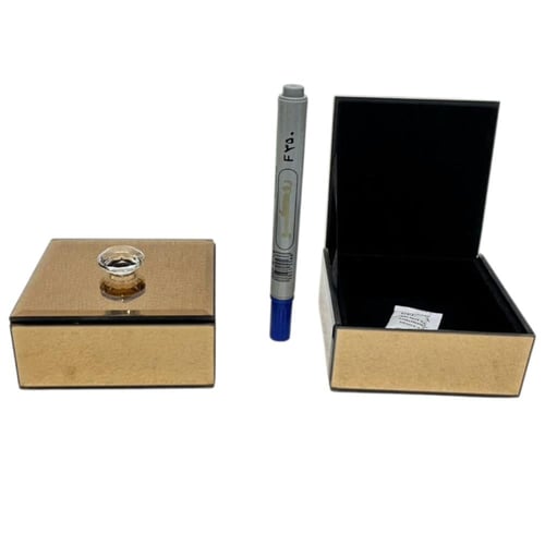 صندوق مجوهرات (12قطعة) على شكل مربع بمرآه عاكسه لو...