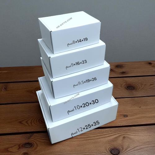 مجموعة (12) من علب كرتون للشحن والتغليف مصممة بشكل...