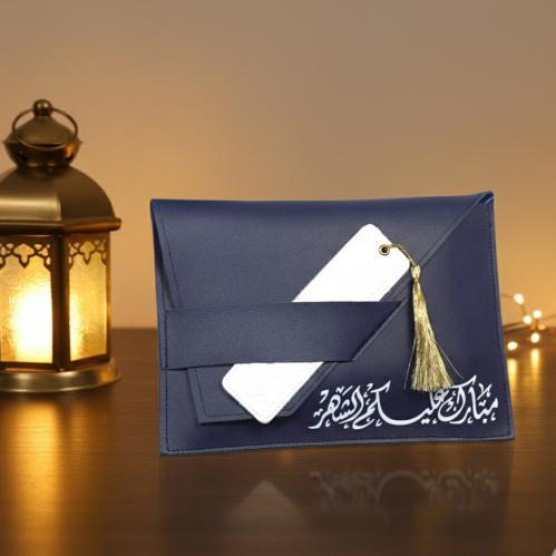 مجموعة (12) من توزيعات سجادة صلاه وفاصل جلدي لقراء...