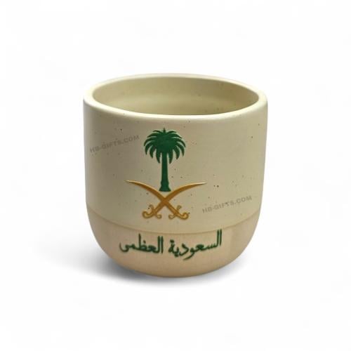 مجموعة (12) من اكواب تراثية سعودية مصممة وعليها شع...