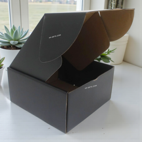 مجموعة (12) من علب كرتون للشحن والتغليف مصممة بشكل...