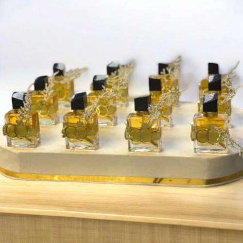 توزيعات عطور بديل اف سلوران (12 قطعة) مع كتابة الا...