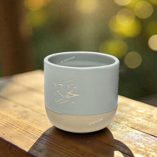 مجموعة (12) من اكواب تراثية انيقة مصنوعة من السيرا...