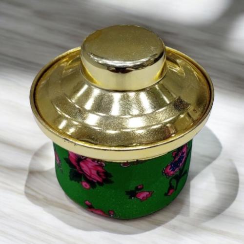 مجموعة من 12 قطعة من قدور التوزيعات بغطاء ذهبي بال...