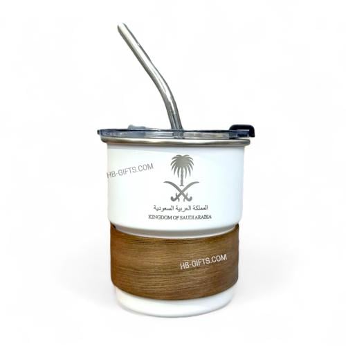 مجموعه (12) من توزيعات اكواب باللون الابيض مصممة ل...