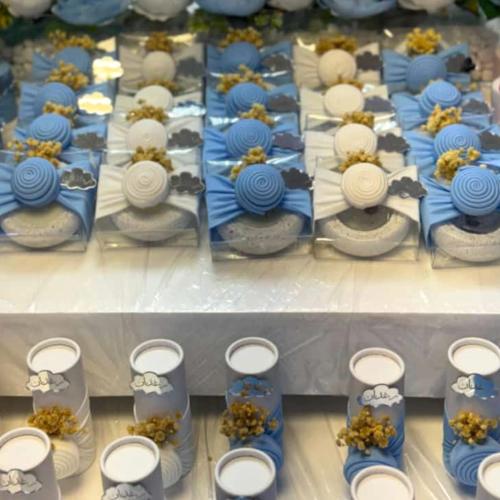 مجموعة 24 قطعه من توزيعات ( 12 شموع - 12 عطور ) من...