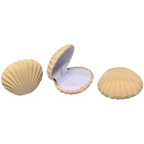 علب توزيعات على شكل صدفه مخمل (12قطعة) لون بيج