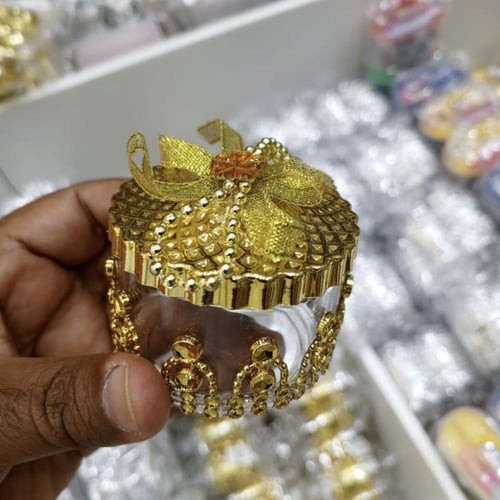 مجموعة (12) من علب توزيعات انيقة بتصميم دائري بالل...