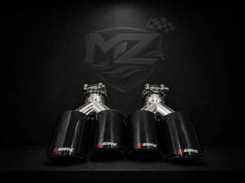 مخارج شكمان كاربون AKRAPOVIC