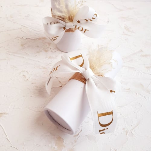 عطر ديو أصفهان عود ( درزن 12حبة )