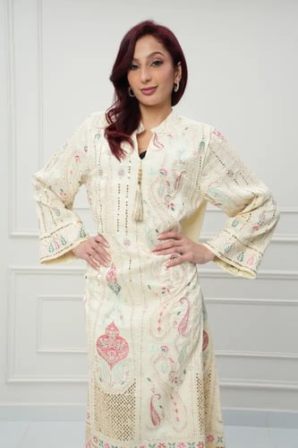 جلابية كويتي لون بيج فاتح موديل CH6-77