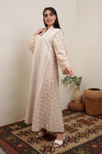 جلابية استايل كويتي لون بيج موديل 2A-6221