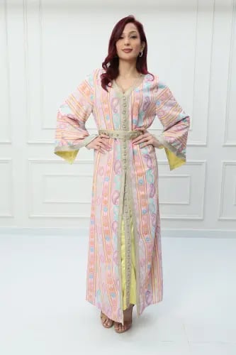 قفطان مغربي لون وردي فاتح موديل CH6-81