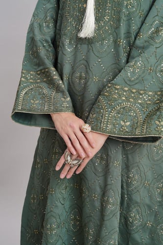 جلابية استايل كويتي لون زيتي موديل KK6-99