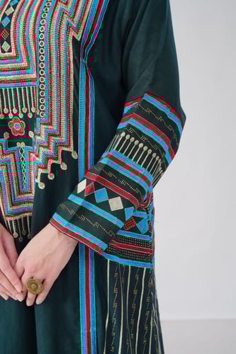 جلابية استايل عسيري لون زيتي موديل DB6-151