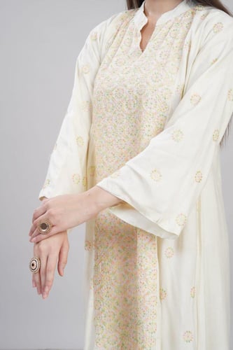 جلابية كتان استايل كويتي لون سكري موديل KK6-93