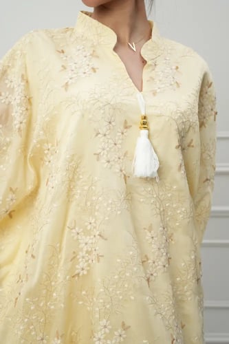 جلابية كويتي تصميم فراشة لون اصفر موديل CH6-79