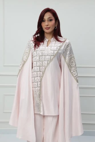 طقم بنطلون استايل تركي لون وردي موديل CH6-3167A