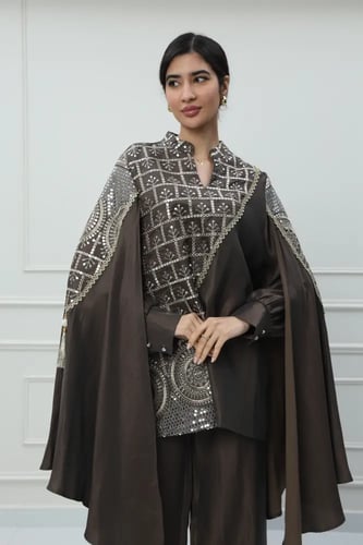 طقم بنطلون استايل تركي لون بني موديل CH6-3167A