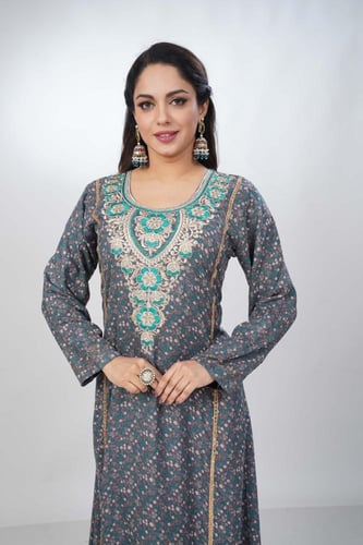 جلابية جامبو مخور كشميري لون رمادي موديل SV5-78