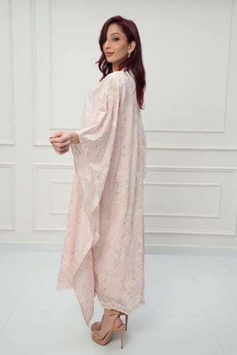 جلابية كويتي تصميم فراشة لون وردي موديل CH6-79