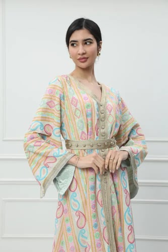 قفطان مغربي لون تيفاني فاتح موديل CH6-81