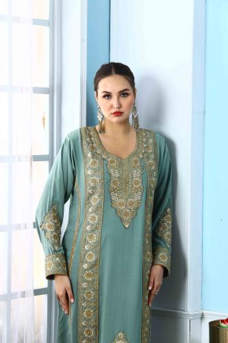 جلابية استايل اماراتي لون تيفاني فاتح موديل KK5-74