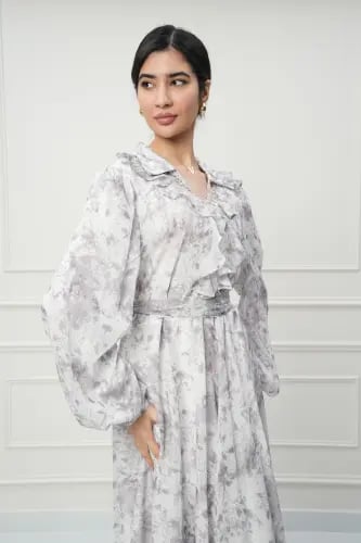 جلابية كويتي لون ابيض مع رصاصي موديل CH5-13