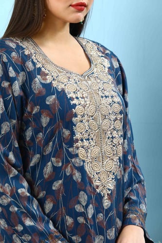 مخور اماراتي جامبو نسائي لون بترولي بصدرية مطرزة م...