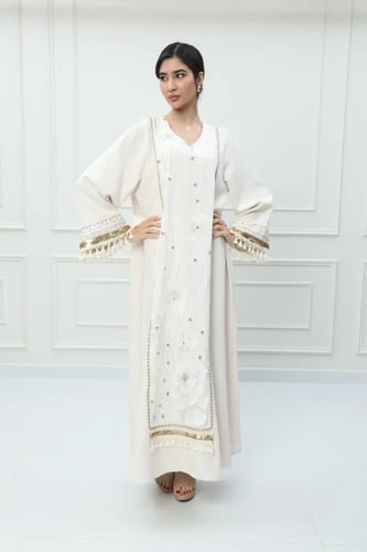 جلابية استايل كويتي لون سكري موديل CH6-118