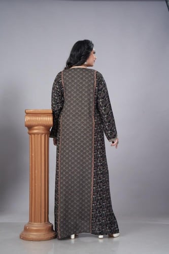 جلابية كشميري نسائية لون اسود موديل SQ4-85