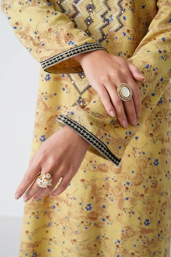 جلابية كشميري صدرية اردني لون بيج موديل SQ6-192