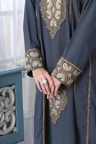 جلابية استايل اماراتي لون رمادي موديل KK5-70