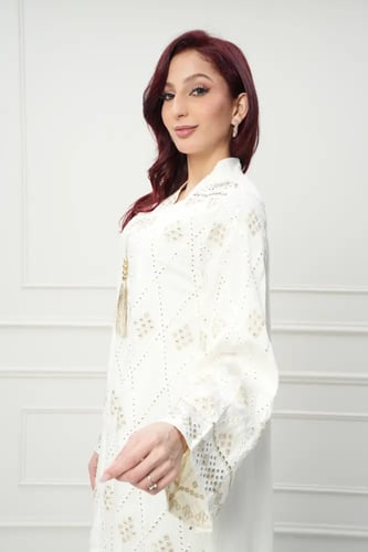 جلابية كويتي لون أوف وايت موديل CH6-73