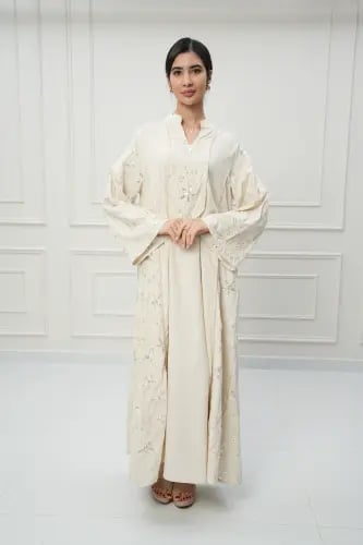 جلابية كويتي لون بيج فاتح موديل CH6-83