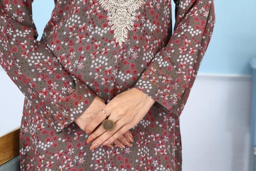 مخور اماراتي جامبو لون شوكو غامق موديل SV5-052