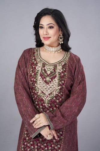 جلابية كشميري لون عودي موديل SQ4-86