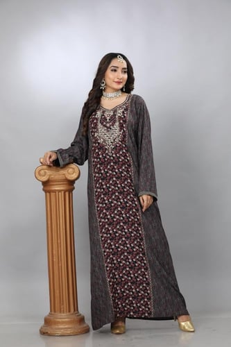 جلابية كشميري لون اسود موديل SQ4-86