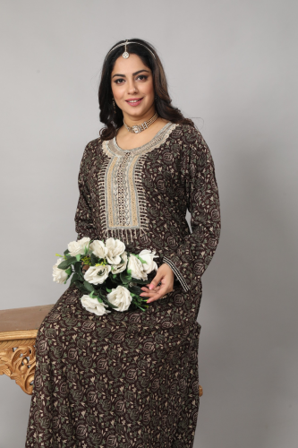 جلابية مقاسات كبيره لون بني من الكشمير والقطن مودي...