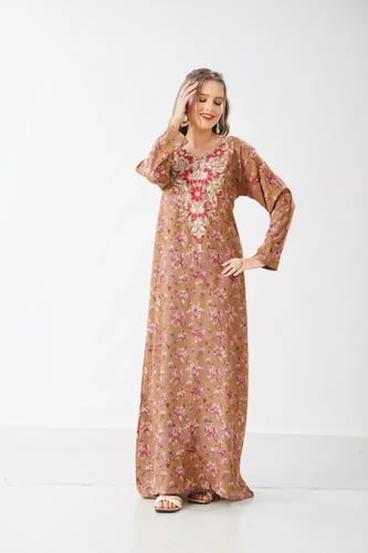 جلابية استايل مخور اماراتي لون بني موديل SX6-107