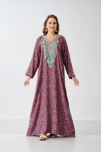 جلابية استايل مخور اماراتي لون لحمي موديل SX6-108