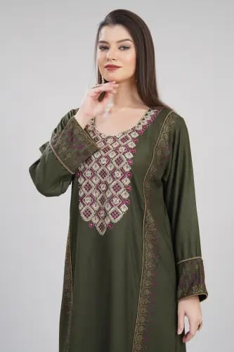 جلابية استايل بحريني لون زيتي موديل DB6-158